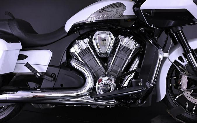 2024 Indian Motorcycle® Challenger® Limited with PowerBand Audio Package Ghost White Metallic