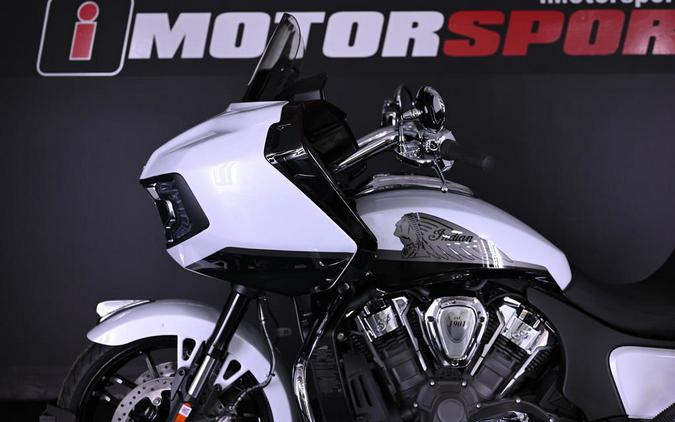 2024 Indian Motorcycle® Challenger® Limited with PowerBand Audio Package Ghost White Metallic