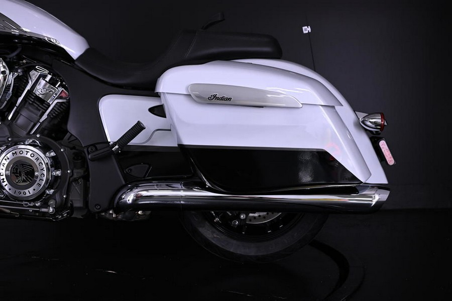 2024 Indian Motorcycle® Challenger® Limited with PowerBand Audio Package Ghost White Metallic