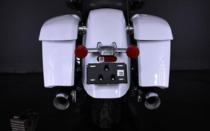 2024 Indian Motorcycle® Challenger® Limited with PowerBand Audio Package Ghost White Metallic