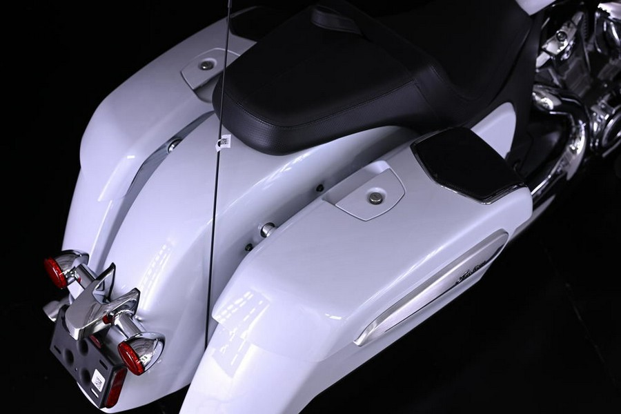 2024 Indian Motorcycle® Challenger® Limited with PowerBand Audio Package Ghost White Metallic