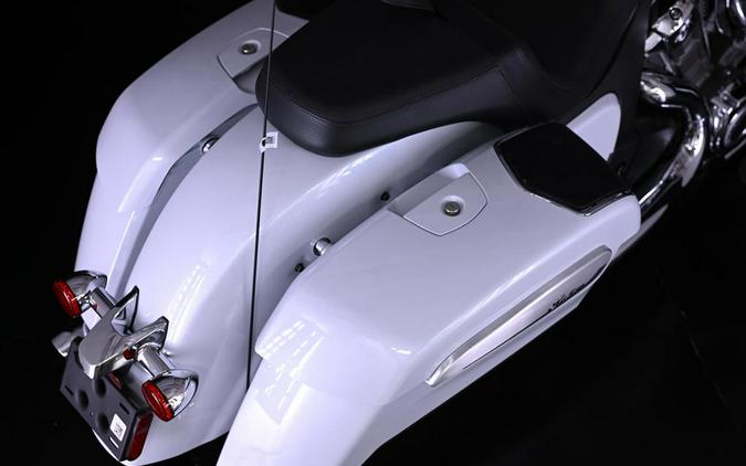 2024 Indian Motorcycle® Challenger® Limited with PowerBand Audio Package Ghost White Metallic