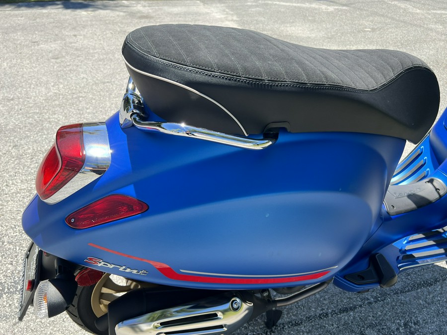 2022 Vespa Sprint 50 S