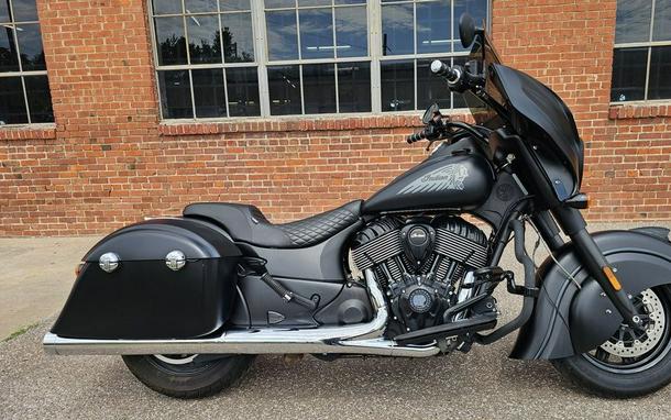 2019 Indian Motorcycle® Chief Dark Horse® Thunder Black Smoke