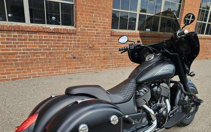 2019 Indian Motorcycle® Chief Dark Horse® Thunder Black Smoke