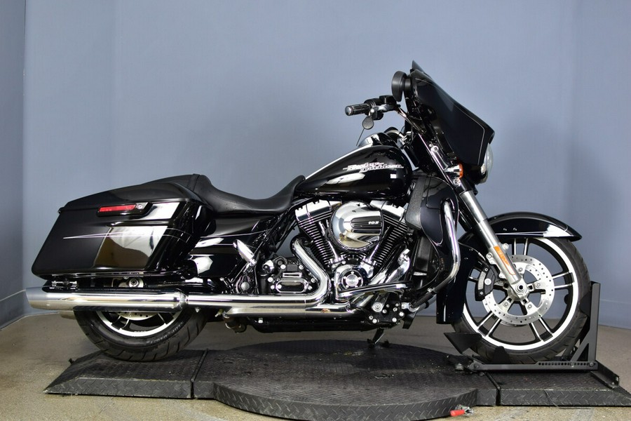 2015 Harley-Davidson Street Glide Special