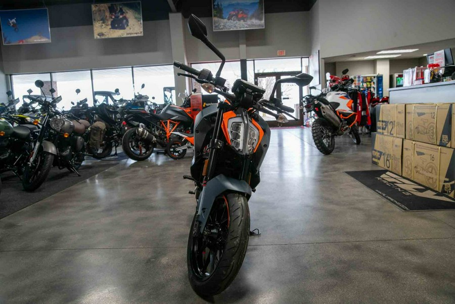 2023 KTM 390 Duke