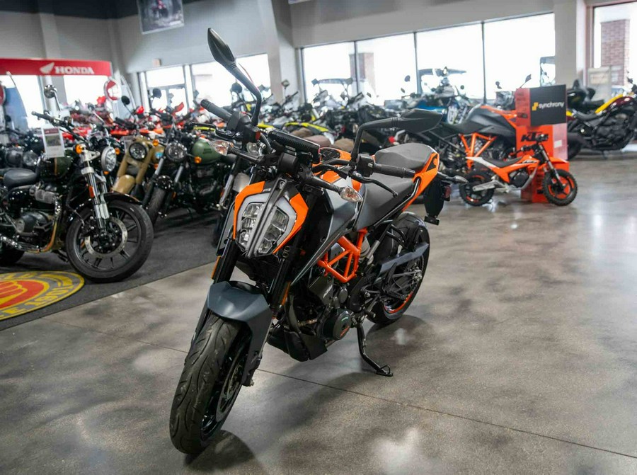 2023 KTM 390 Duke