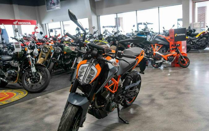 2023 KTM 390 Duke