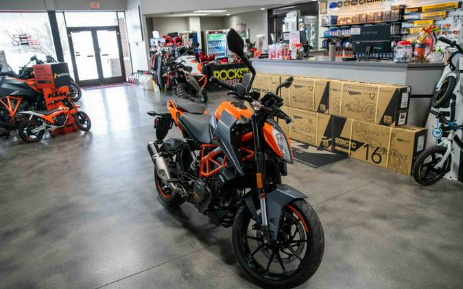 2023 KTM 390 Duke