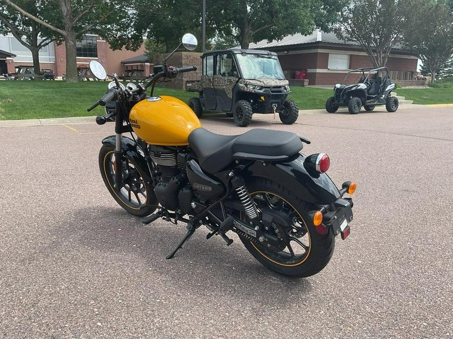 2022 Royal Enfield Meteor Fireball Yellow