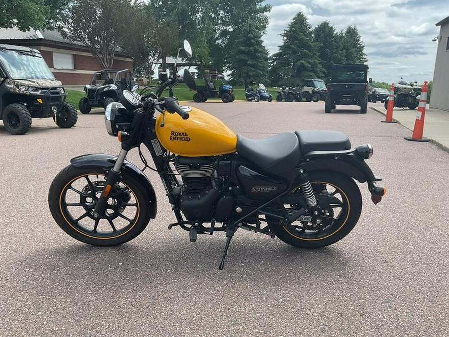 2022 Royal Enfield Meteor Fireball Yellow