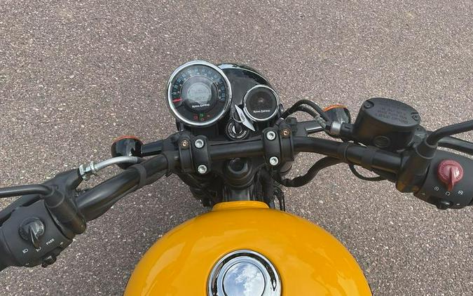 2022 Royal Enfield Meteor Fireball Yellow