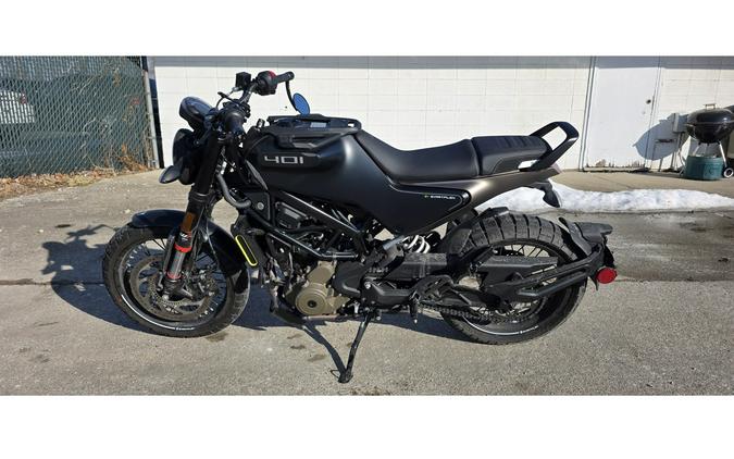 2023 Husqvarna Motorcycles SVARTPILEN 401