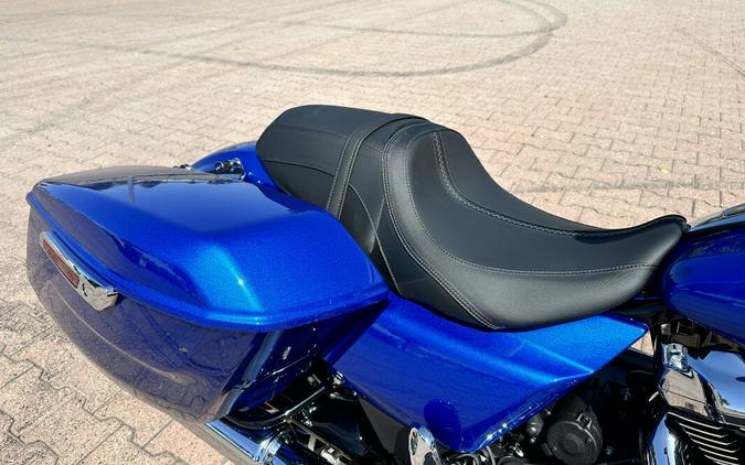 FLTRX 2024 Road Glide®