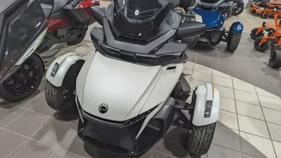 New 2024 CAN-AM SPYDER RT SEATOSKY VEGAS WHITE SATIN