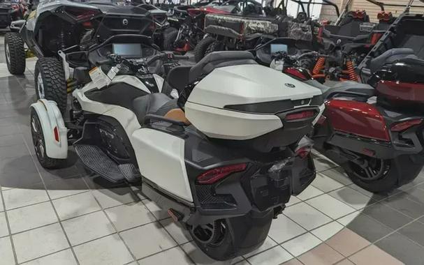 New 2024 CAN-AM SPYDER RT SEATOSKY VEGAS WHITE SATIN