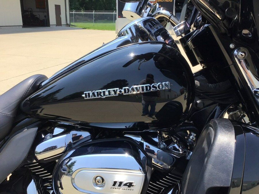 2019 FLHTK Ultra Limited