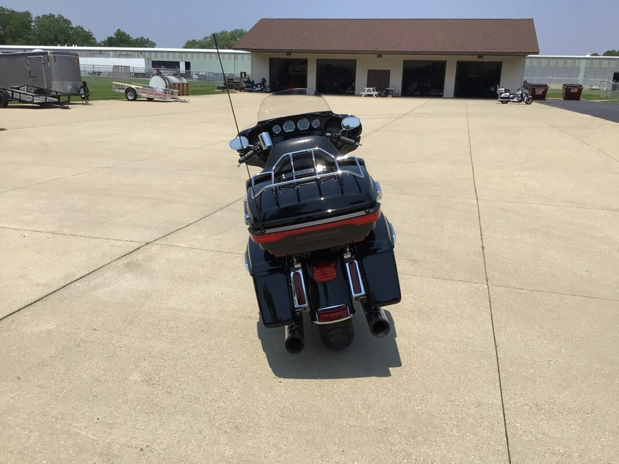 2019 FLHTK Ultra Limited