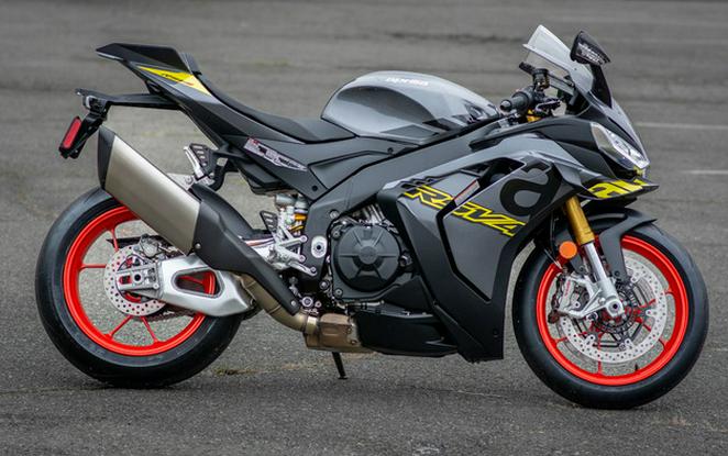 2026 Aprilia RSV4