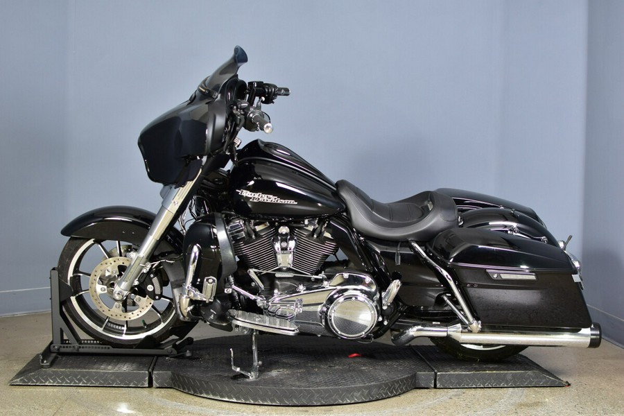 2020 Harley-Davidson Street Glide