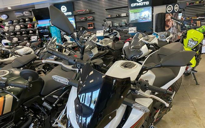 2026 Kawasaki Z500 SE ABS