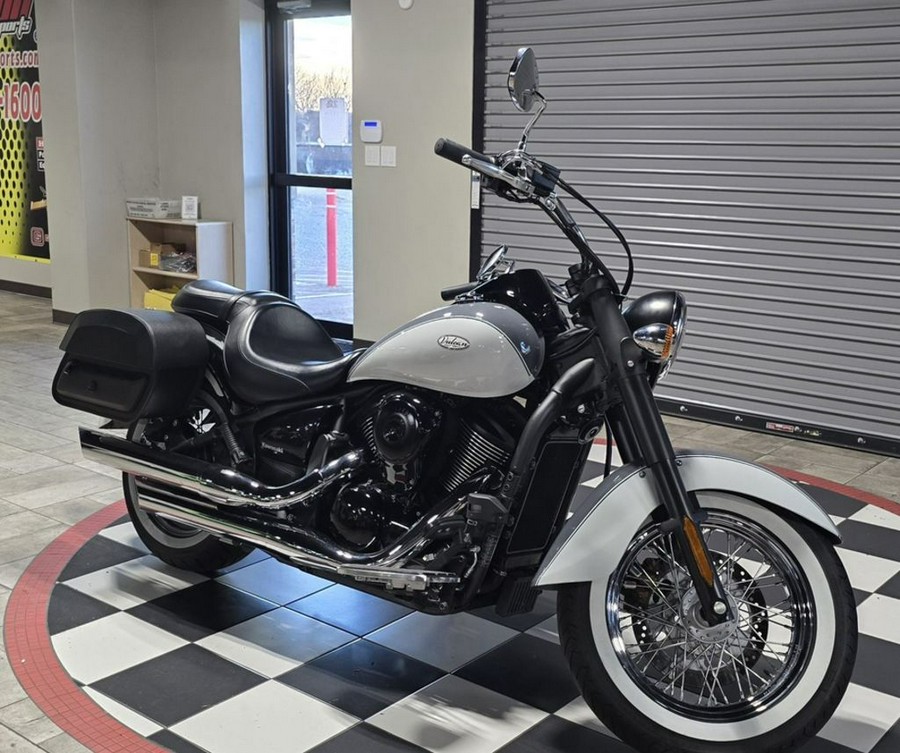 2024 Kawasaki Vulcan® 900 Classic