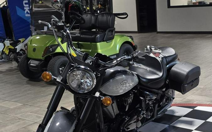 2024 Kawasaki Vulcan® 900 Classic