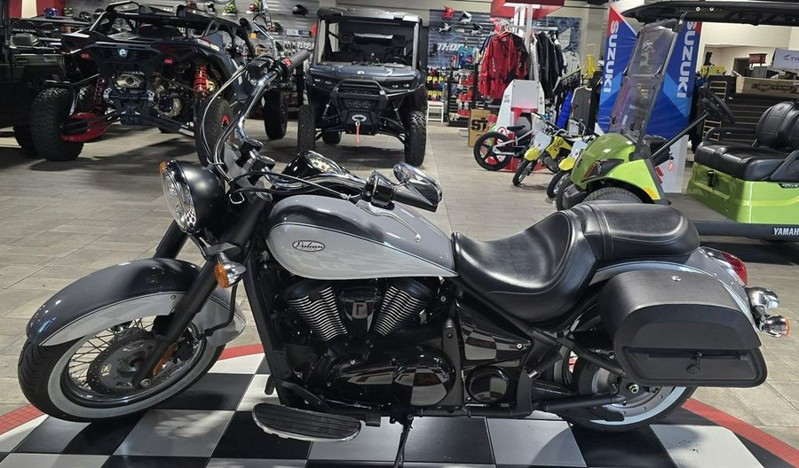 2024 Kawasaki Vulcan® 900 Classic