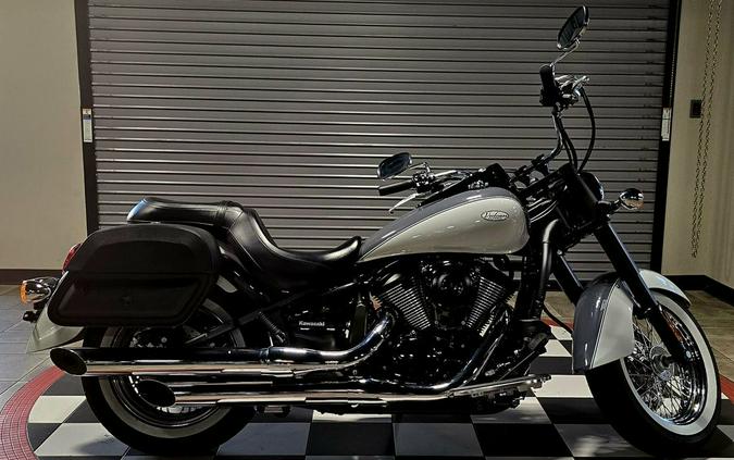 2024 Kawasaki Vulcan® 900 Classic