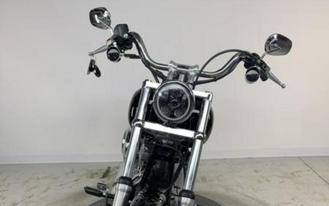 2005 Harley-Davidson® FXST - Softail® Standard