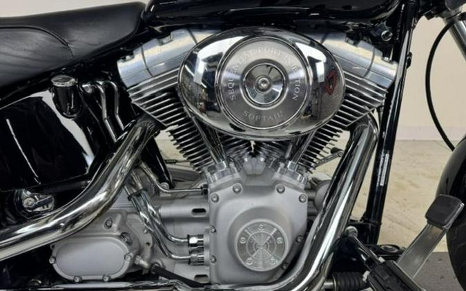 2005 Harley-Davidson® FXST - Softail® Standard