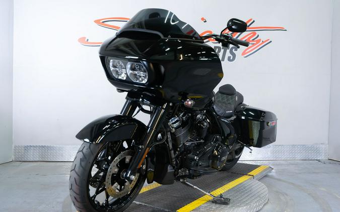 2022 Harley-Davidson Road Glide® Special