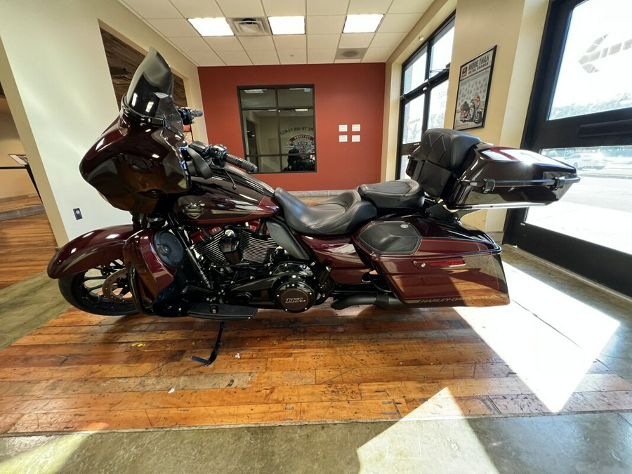 Used 2019 Harley-Davidson CVO Street Glide Motorcycle For Sale Near Memphis, TN