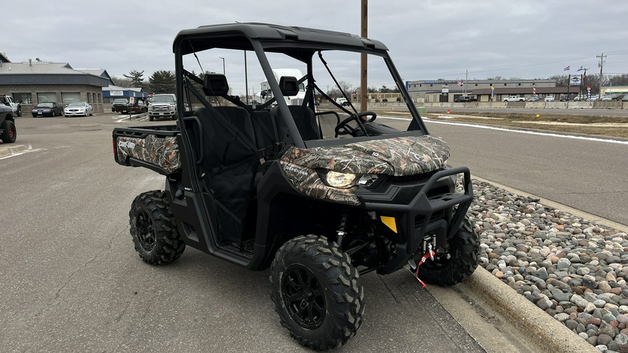 2024 Can-Am™ Defender XT HD10