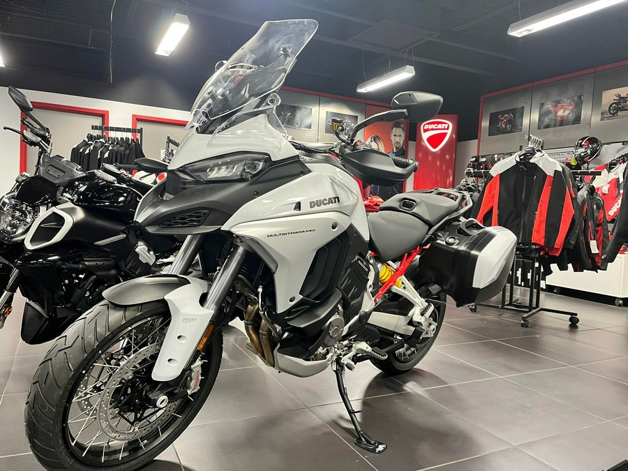 2023 Ducati MULTISTRADA V4 S