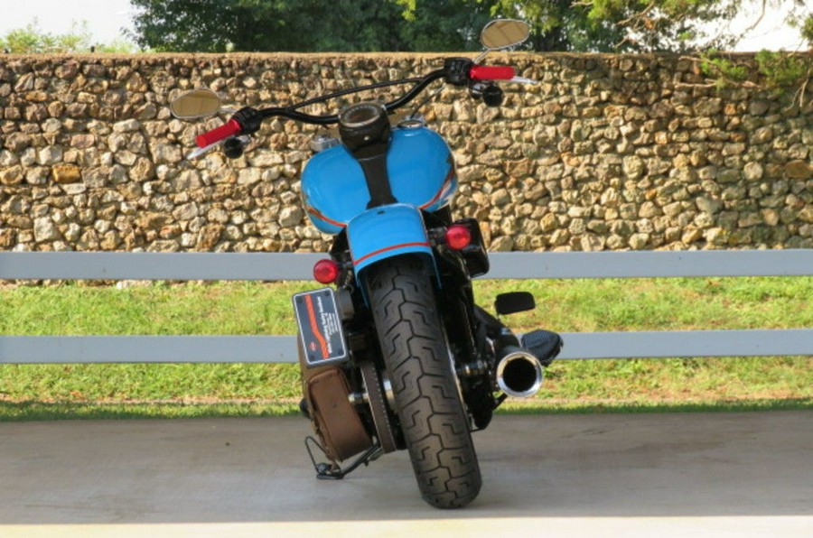 2019 Harley-Davidson® FLSL - Softail® Softail Slim®