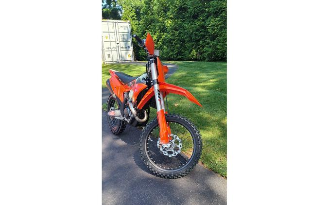 2027 350 XC-F - KTM