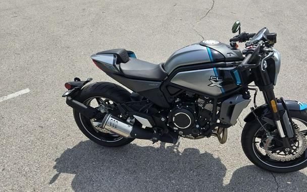 2023 CFMoto 700CL-X Sport