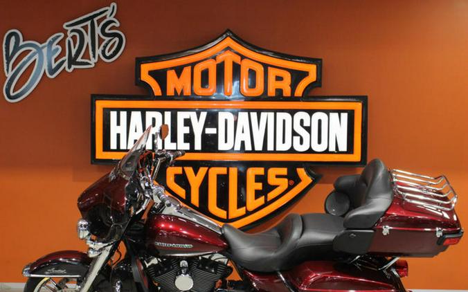 2015 Harley-Davidson® FLHTK - Ultra Limited