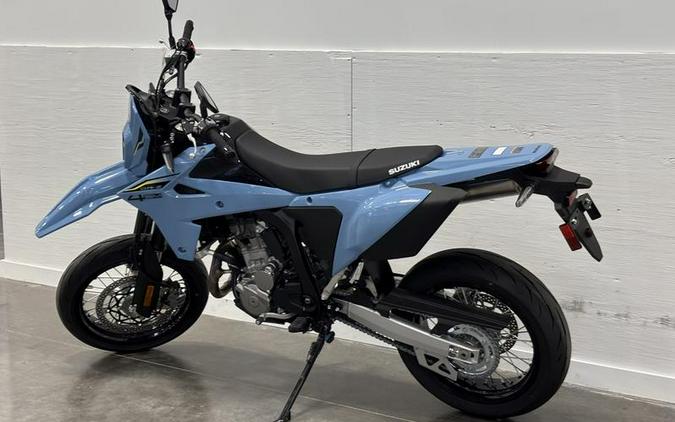 2025 Suzuki DR-Z4SMM5