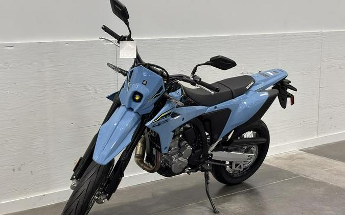 2025 Suzuki DR-Z4SMM5