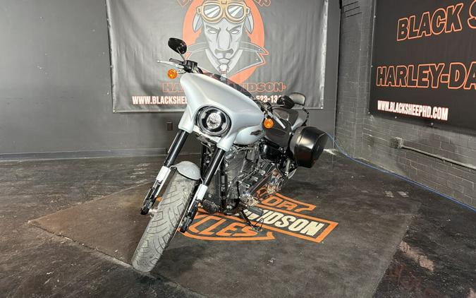 2019 Harley-Davidson® FLSB Sport Glide™