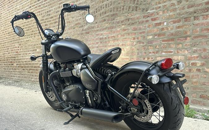 2019 Triumph Bobber Black
