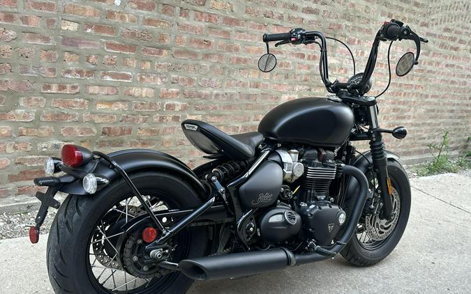 2019 Triumph Bobber Black