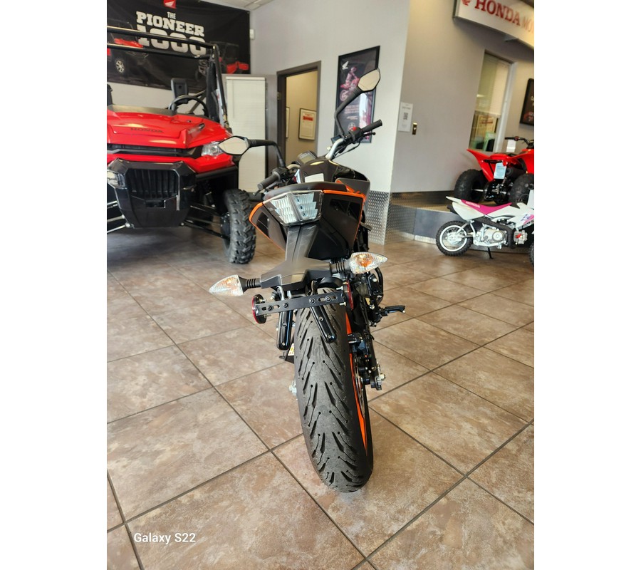 2023 200 Duke - KTM