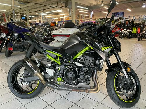 2020 Kawasaki Z900 ABS Review (15 Fast Facts)