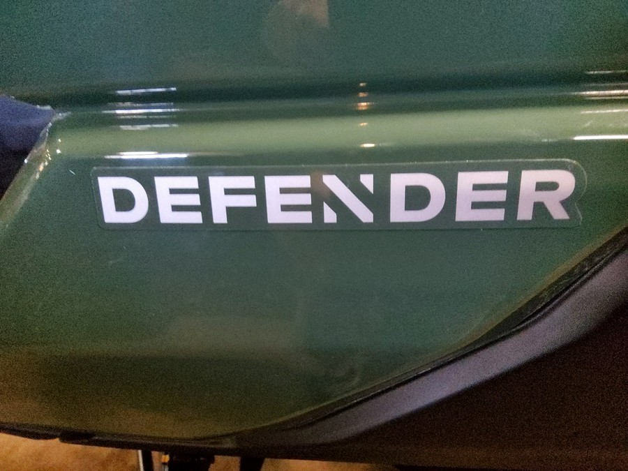 2023 Can-Am™ Defender DPS HD7