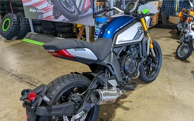 2022 CFMOTO 700 CL-X Sport