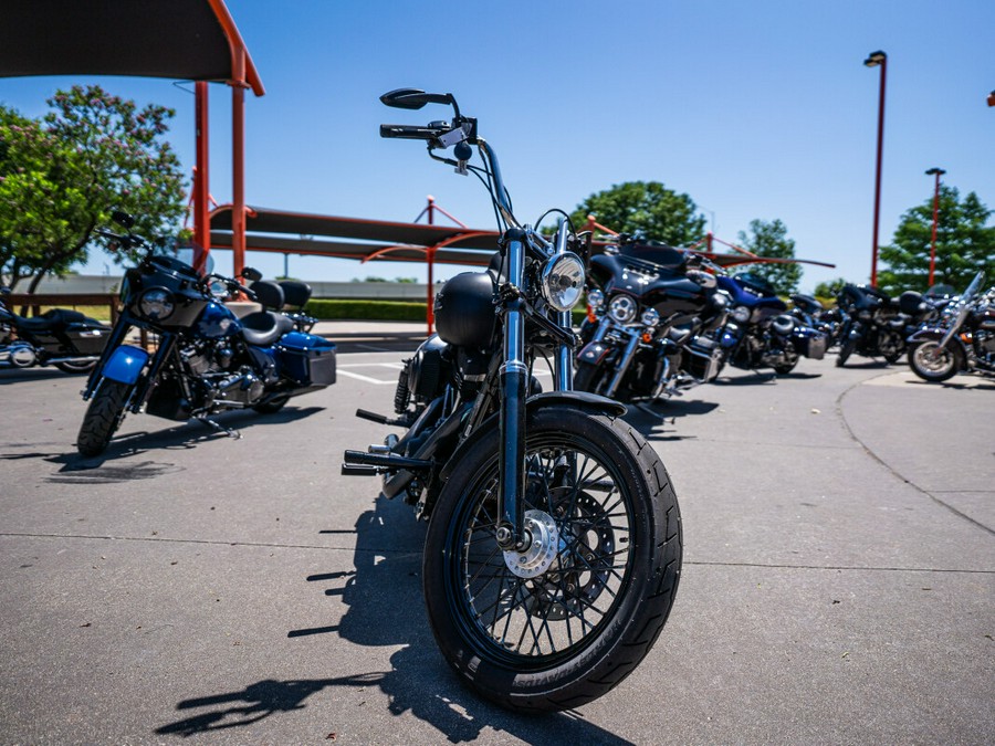 2015 Dyna Street Bob HD FXDB103 BLACK DENIM